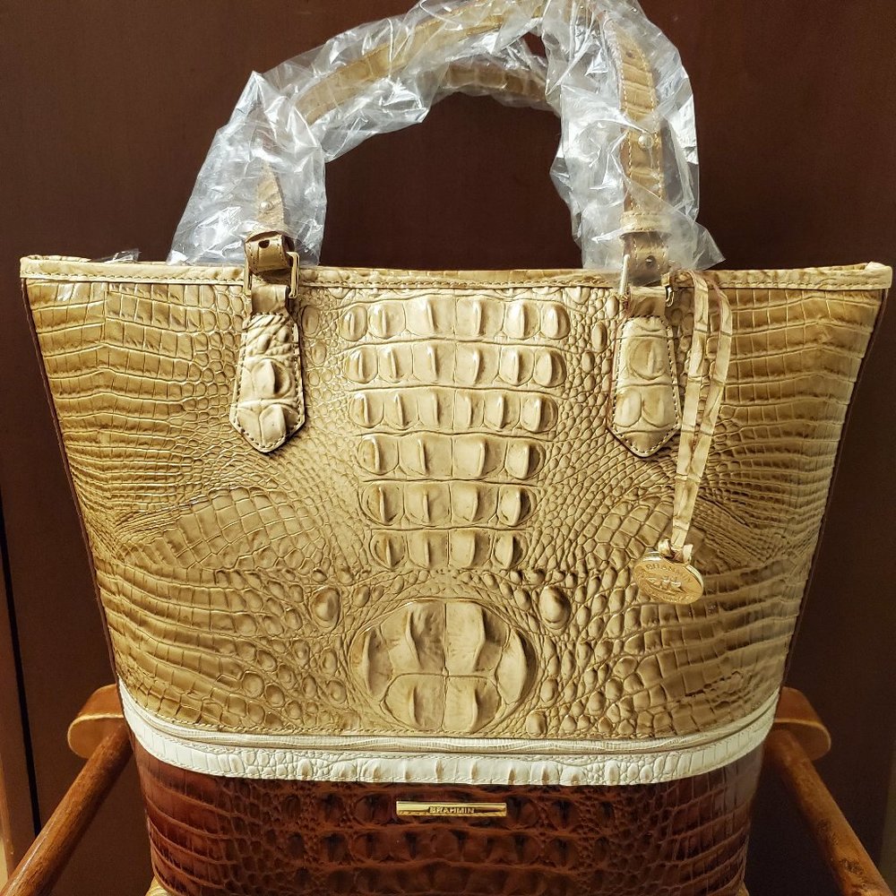 NWT Asher in Honey Comb Leroy